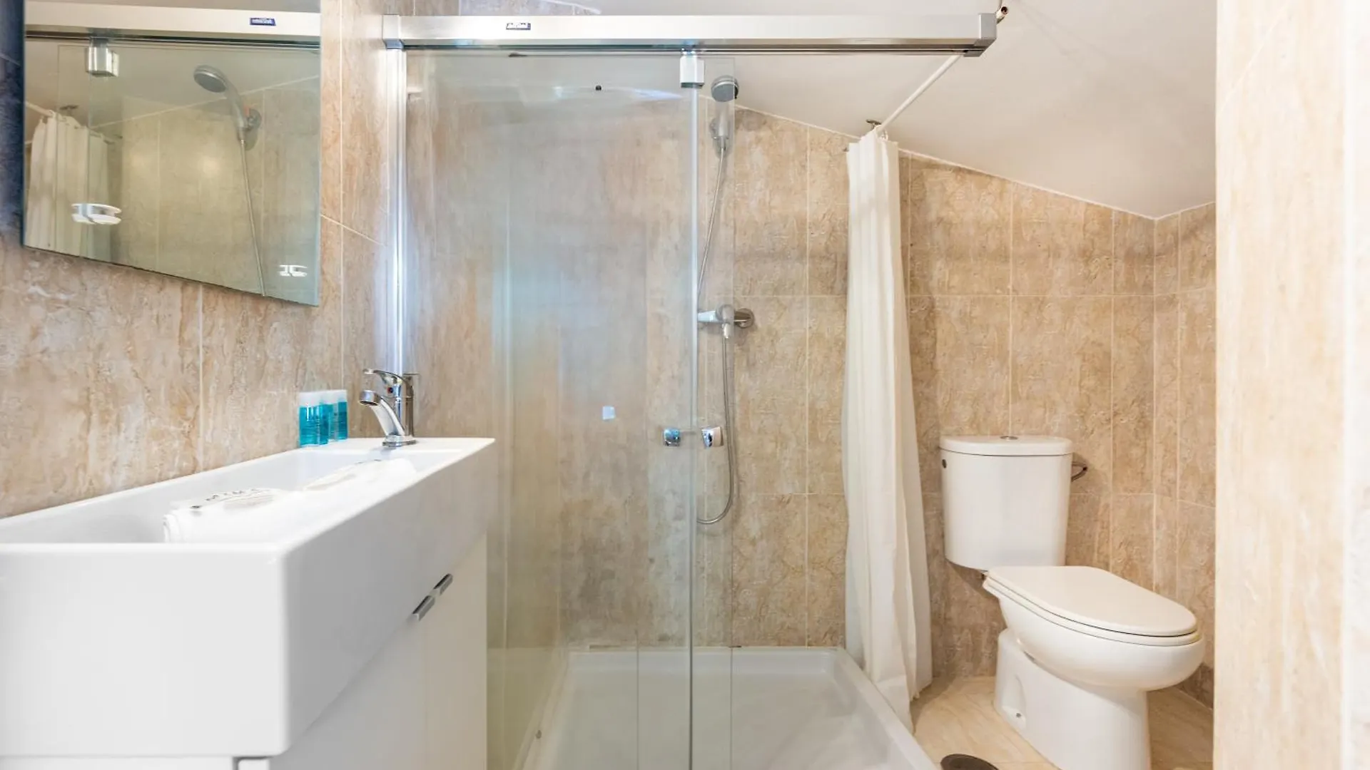 Apartment Wintowinrentals Comodo Estudio En Malaga. Spain
