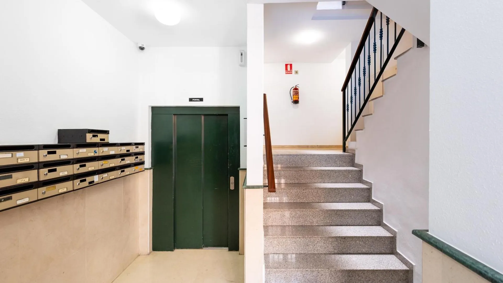 Apartment Wintowinrentals Comodo Estudio En Malaga. Spain