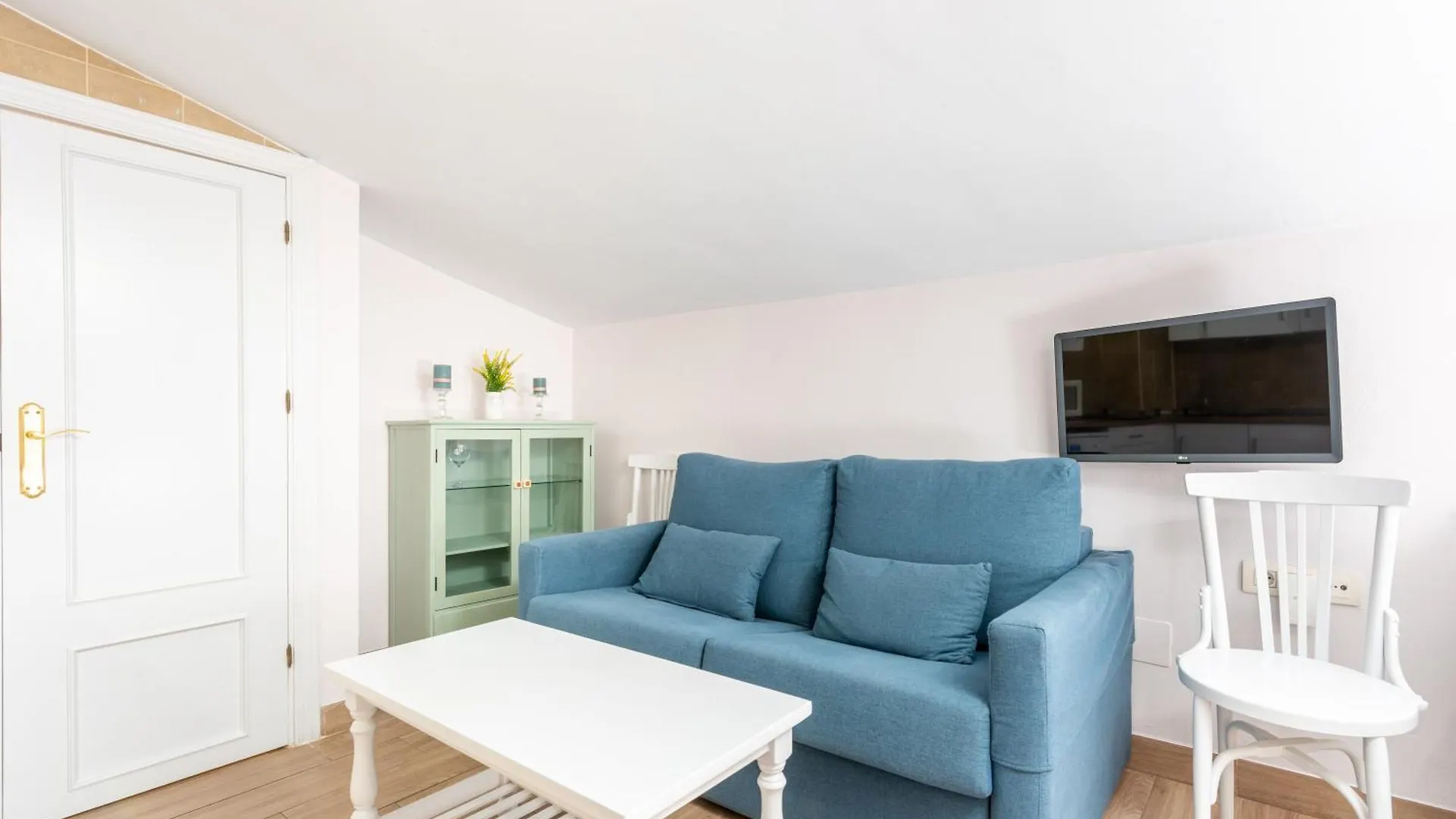 Apartment Wintowinrentals Comodo Estudio En Malaga.