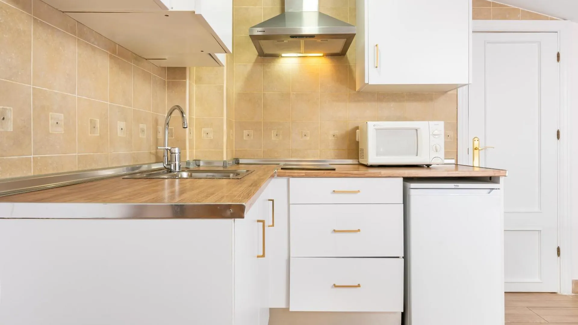 Wintowinrentals Comodo Estudio En Malaga. Apartment Malaga